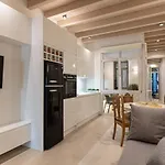 Apartment V77 Seafront Rethymno (Crete)