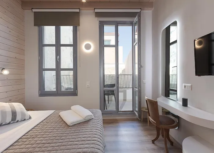 V77 Seafront * Rethymno