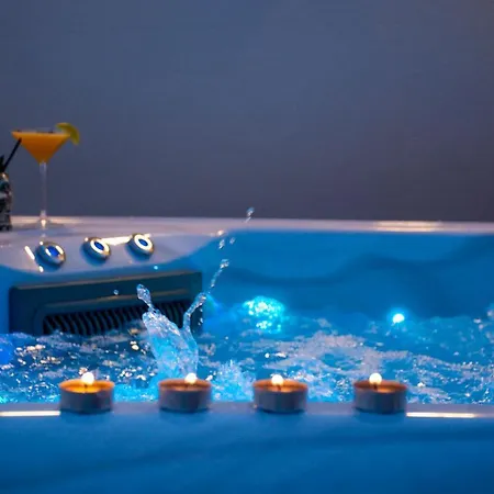 V77 Seafront Апартаменты Ретимно