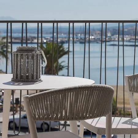 V77 Seafront * Ретимно