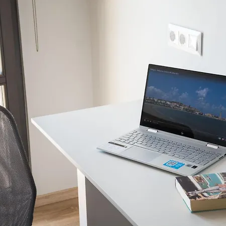 Apartment V77 Seafront Rethymno (Crete)