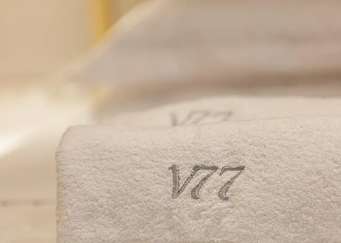 V77 Seafront Appartamento